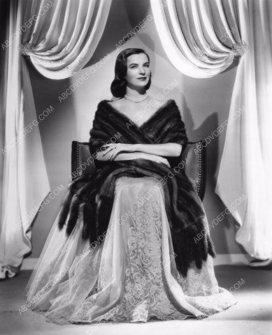 beautiful Ella Raines fashion portrait 8b20-11286