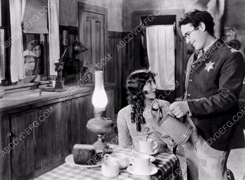 Jobyna Ralston Harold Lloyd silent film The Kid Brother 8b20-11288