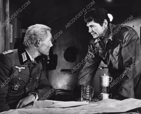Robert Shaw Charles Bronson film Battle of the Bulge 8b20-11333