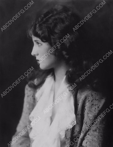 early Norma Shearer portrait 8b20-11360
