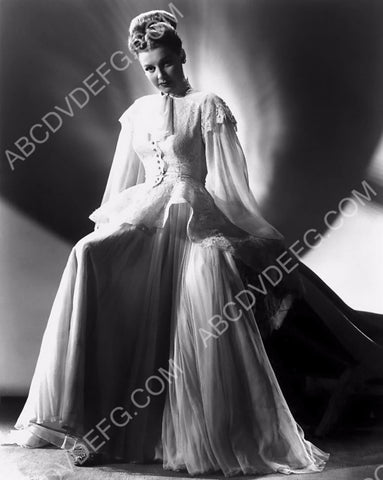 Ann Sheridan beautiful in white dress 8b20-11671