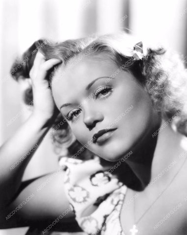 gorgeous Simone Simon portrait 8b20-11684