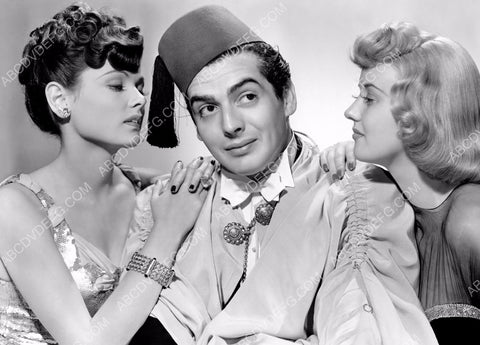 Gene Tierney Victor Mature Phyllis Brooks film The Shanghai Gesture 8b20-1170