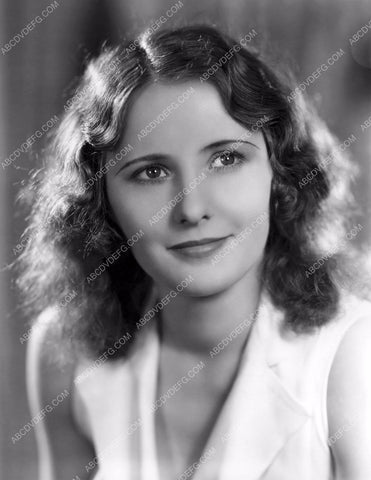 beautiful Barbara Stanwyck portrait 8b20-11766