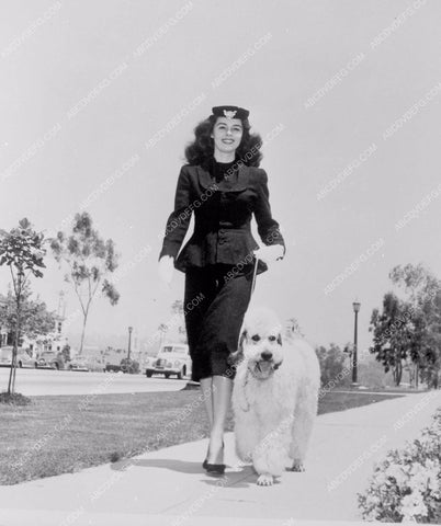 fashionable Elaine Stewart walking her dog 8b20-12037
