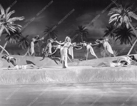 Frances Langford and the girls do South Pacific musical number 8b20-12054