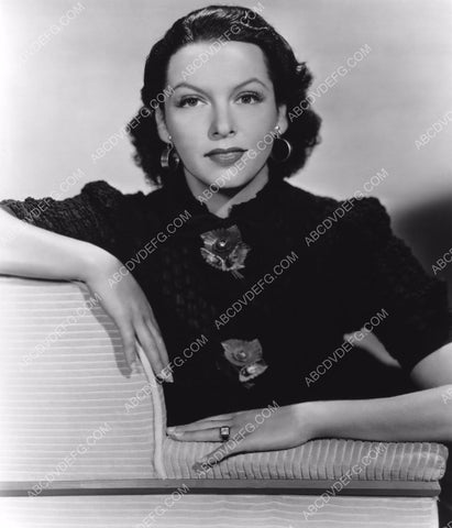 Gale Sondergaard portrait 8b20-12439