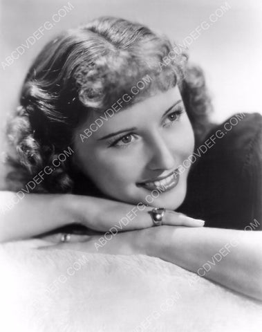 lovely Barbara Stanwyck portrait 8b20-12447