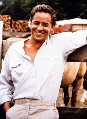 Don Johnson checking out the horses 8b20-12682