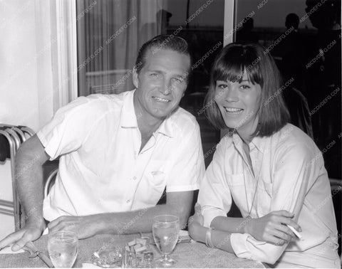 Eric Fleming and friend on the terrace 8b20-12705