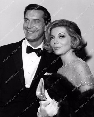 cool candid Martin Landau Barbara Bain 8b20-12723