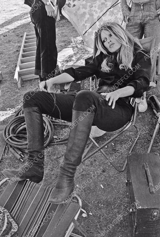 candid Brigitte Bardot relaxes behind the scenes film Shalako 8b20-12779