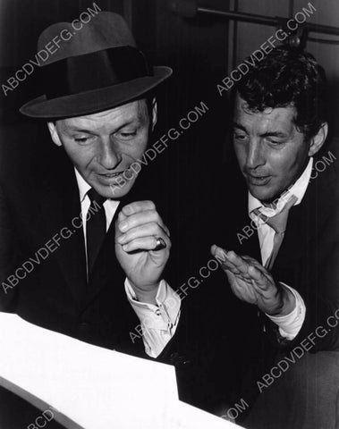 Frank Sinatra Dean Martin going over some final notes 8b20-12845