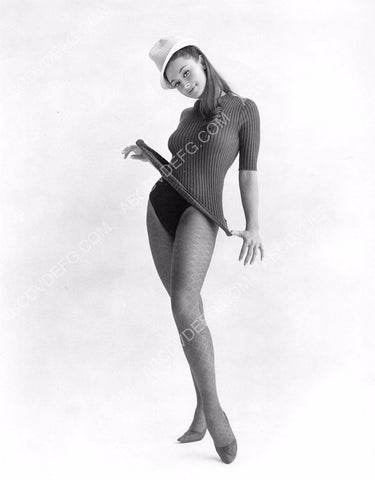 shapely Gila Golan in sweater and dance leotards 8b20-12924