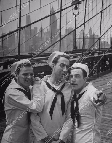Frank Sinatra Jules Munshin film On the Town 8b20-12958