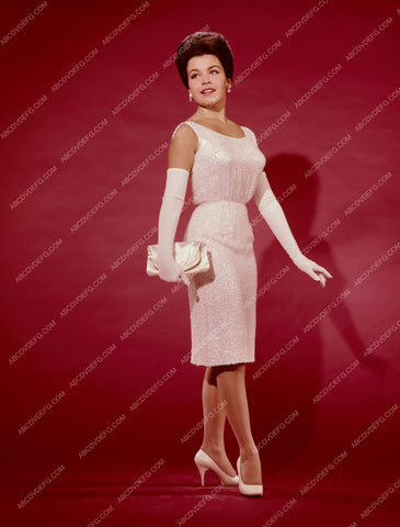 Annette Funicello beautiful in new fashion 8b20-13034