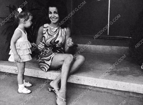 candid Annette Funicello and her daughter 8b20-13045