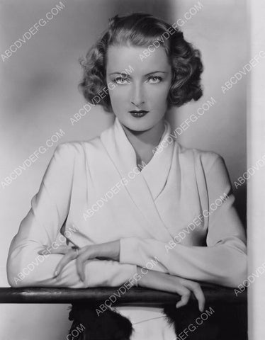 beautiful Gwili Andre portrait film Roar of the Dragon 8b20-13187