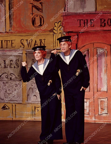 Julie Andrews Daniel Massey film Star 8b20-13283