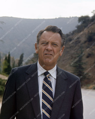 William Holden in the outdoors 8b20-13514