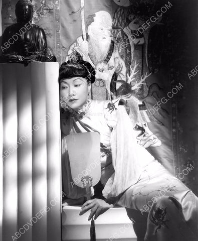 Anna May Wong portrait 8b20-1353