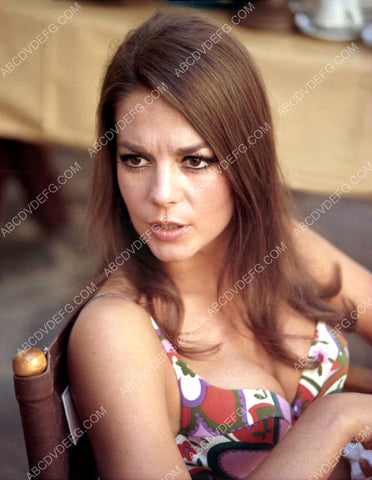 Natalie Wood film Bob & Carol & Ted & Alice 8b20-1370