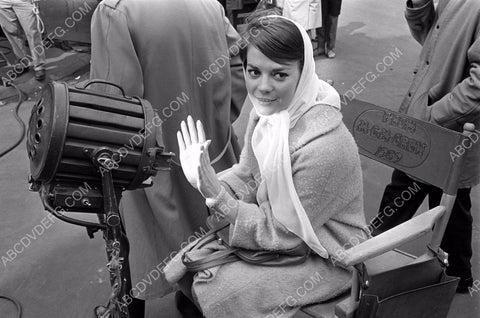 Natalie Wood candid Love with the Proper Stranger 8b20-1376