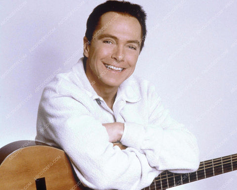 David Cassidy and his guitar 8b20-13888