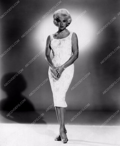 full length Diana Dors portrait 8b20-13911