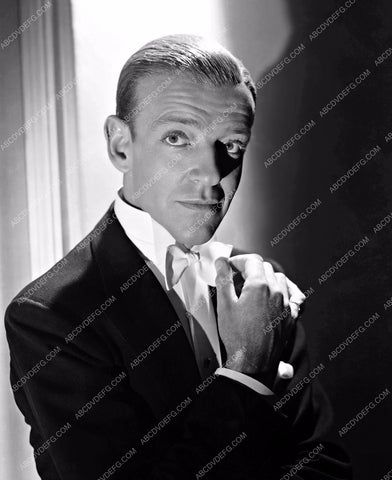 suave Fred Astaire in his tuxedo 8b20-14167