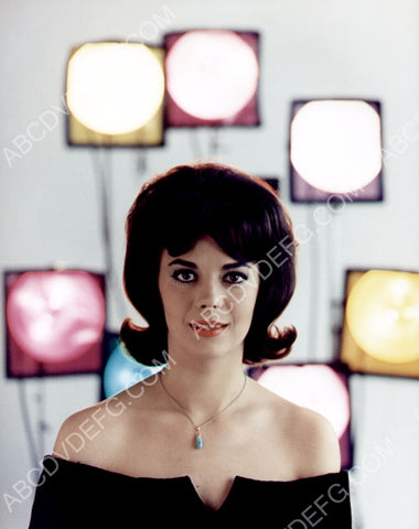 beautiful Natalie Wood portrait 8b20-1425