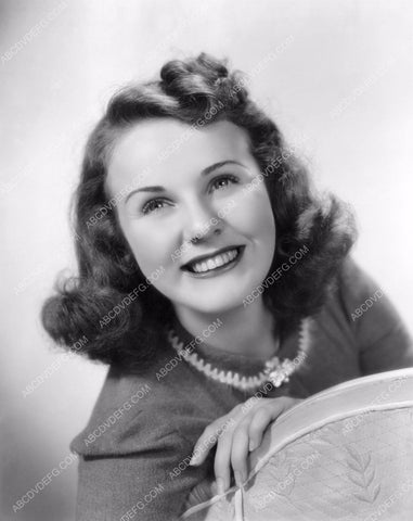 cute Deanna Durbin portrait 8b20-14281