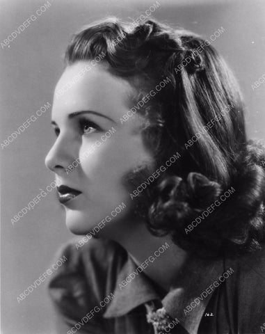 Deanna durbin profile portrait 8b20-14343