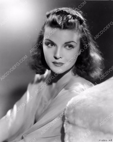 beautiful Dolores Casey portrait 8b20-14356