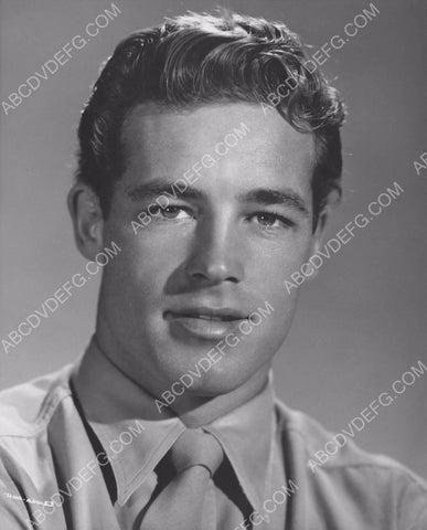 Guy Madison portrait 8b20-14456