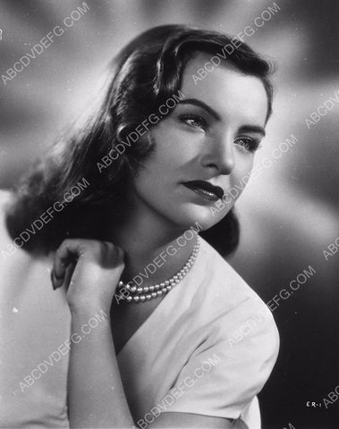 lovely Ella Raines portrait 8b20-14500