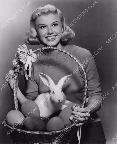 cute Doris Day w Easter Bunny Easter Basket and Easter Eggs 8b20-14643