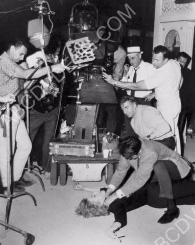 Stuart Whitman Janet Leigh filming An American Dream 8b20-15246