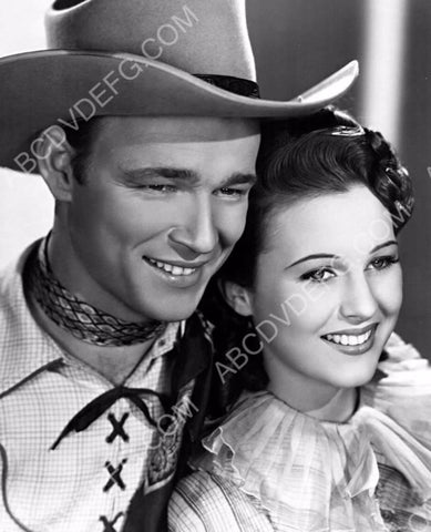 Roy Rogers (is that Dale Evans maybe) 8b20-15411