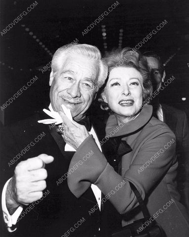 Greer Garson out with her husband maybe 8b20-15674