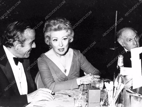 candid Greer Garson dining at some award ceremony 8b20-15678