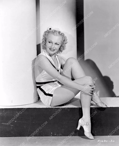Harriette Haddon cute in shorts 8b20-15699