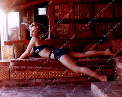 Tuesday Weld hot and sprawled on the couch 8b20-1571
