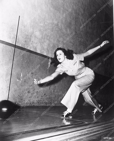 athletic Helen Parrish has fantastic bowling form 8b20-15758