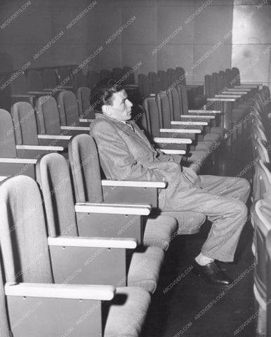Frank Sinatra in the screening room 8b20-15830