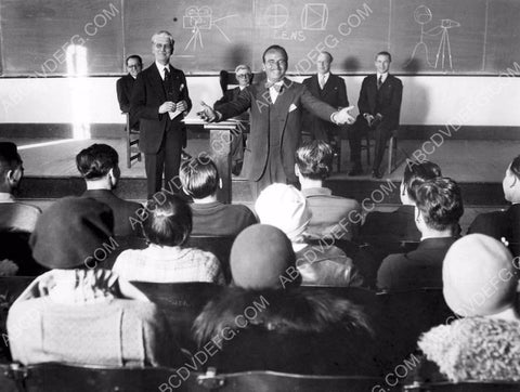 great candid Douglas Fairbanks Sr talking about film 8b20-15999