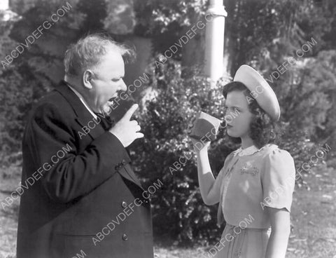 W.C. Fields Gloria Jean film Never Give a Sucker an Even Break 8b20-16032