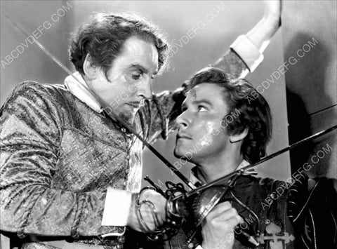 Henry Daniel Errol Flynn sword fight sequence film The Sea Hawk 8b20-16174