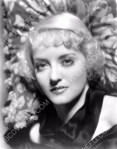 great Bette Davis headshot 8b20-16238