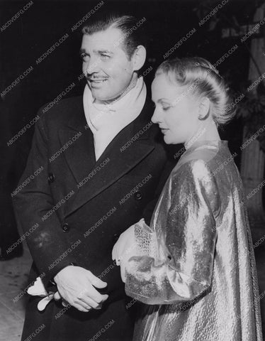 Clark Gable Carole Lombard out for the evening 8b20-16778